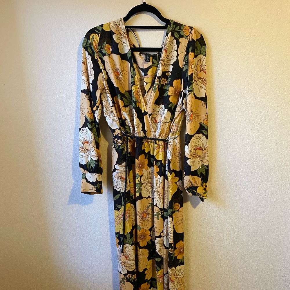 Long-sleeve Floral Wrap Dress in ‘70s Print